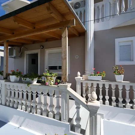 Guest House Narta Vlorë Exterior foto
