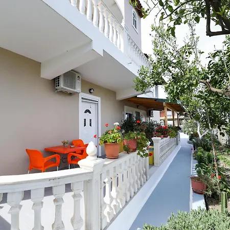 Guest House Narta Vlorë Exterior foto